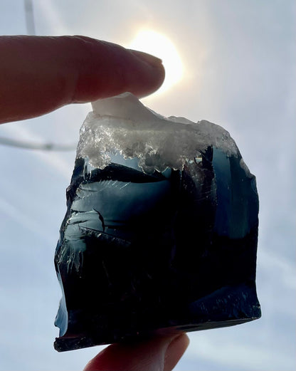 ANDARA iridium noir magenta ~ 89 g | boutique pierres Andaras
