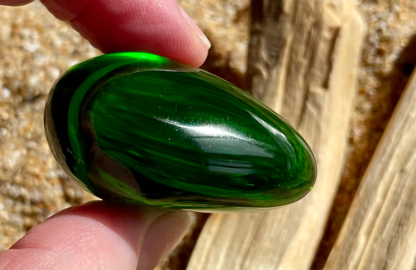 ANDARA oeuf onde de forme vert émeraude 36 g