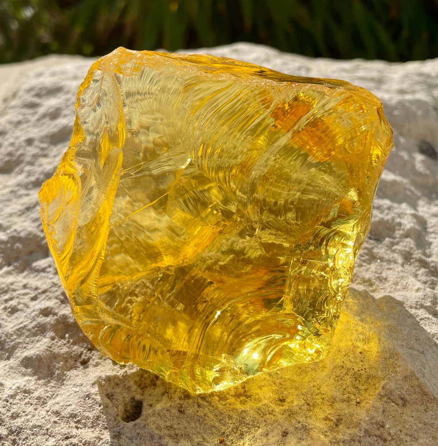 ANDARA petit Altar Soleil de Ganesh 275 g ~ pierres et minéraux