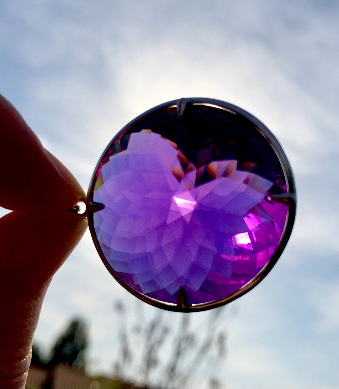 andara pendant