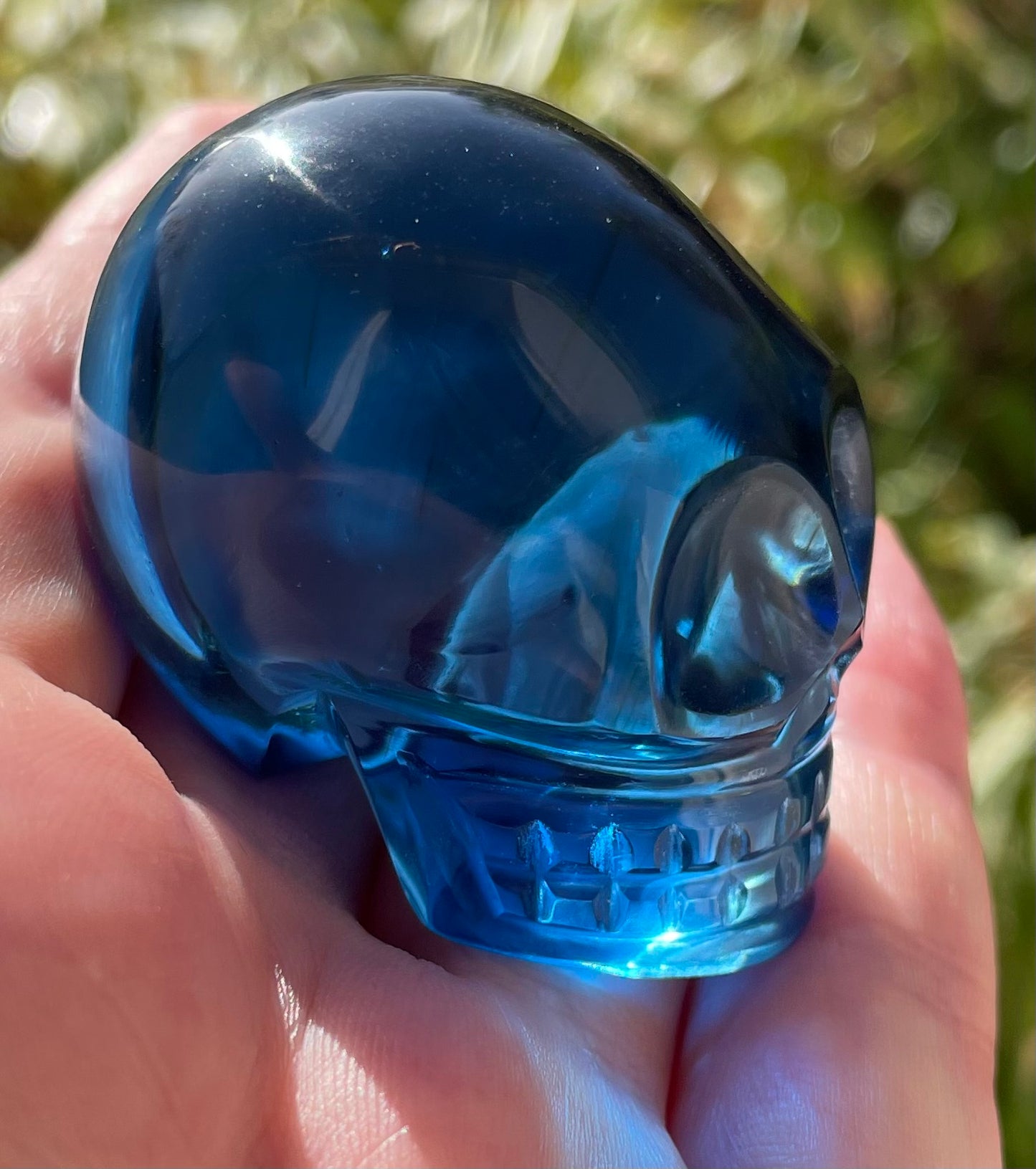 ANDARA onde de forme Crâne cristal Bleu 73 g