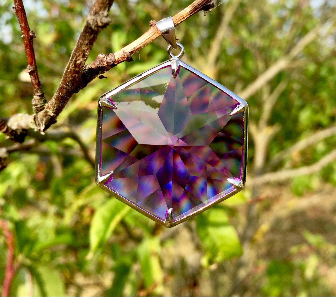 andara pendant