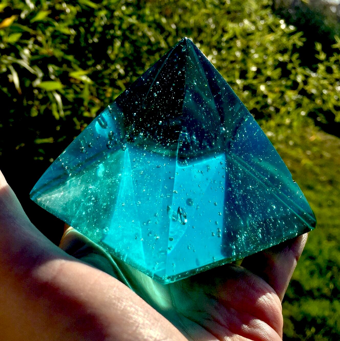 pyramid ANDARA crystal