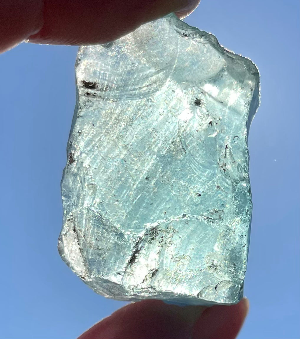 ANDARA• Africain bleuté ~ 15 g | minéral quantique - R77