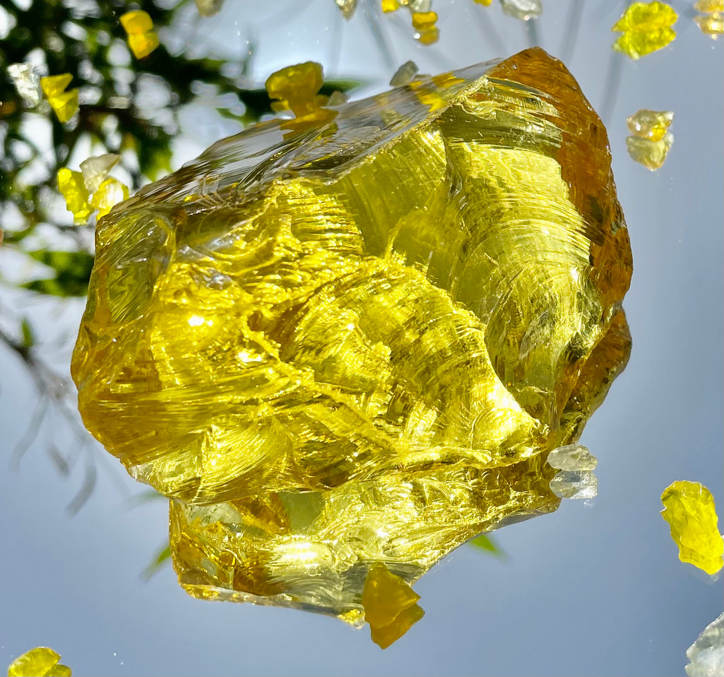 Petit Altar ANDARA Le soleil de Ganesh 364 g ~ minéraux et cristaux