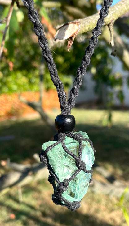 Pendentif macramé ANDARA vert d'eau 22 g  | Cristal 5D / 777 •