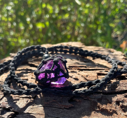 Pendentif macramé ANDARA transcendance violette 22 g  | Cristal 5D / 777 •