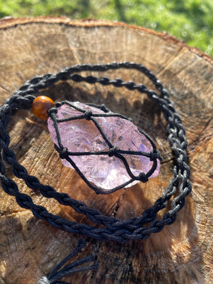 Pendentif d'intention : Eclat de rosée de Rose / La Magie des Andaras