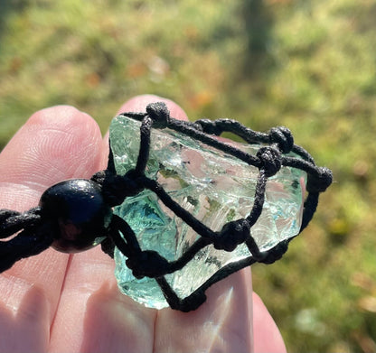 Pendentif macramé ANDARA vert d'eau 22 g  | Cristal 5D / 777 •