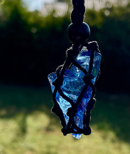 Pendentif macramé ANDARA bleu 13 g  | Cristal 5D / 777 •