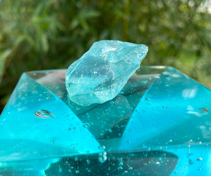 Rare Cristal bleu vert ETHERIUM ~ 20 g  | minéral Afrique ANDARA | R3