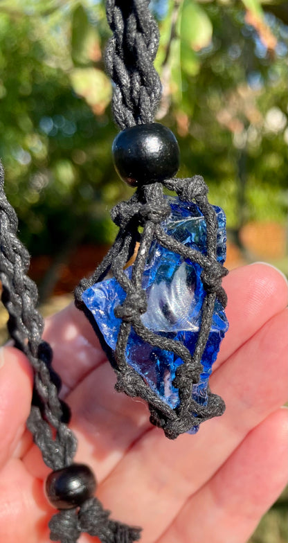 Pendentif macramé ANDARA bleu 13 g  | Cristal 5D / 777 •