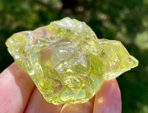 Rare et puissant ANDARA Français Electric Yellow Green ~ 100 g | French Andara crystal 6D