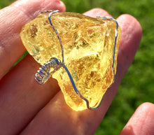 Cargar imagen en el visor de la galería, andara pendant crystal heart
