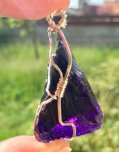 Charger l&#39;image dans la galerie, Pendentif ANDARA Flamme Violette Saint Germain 23 g
