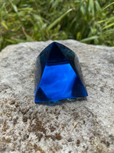 Charger l&#39;image dans la galerie, Pyramide ANDARA Bleu Abysse 106 g
