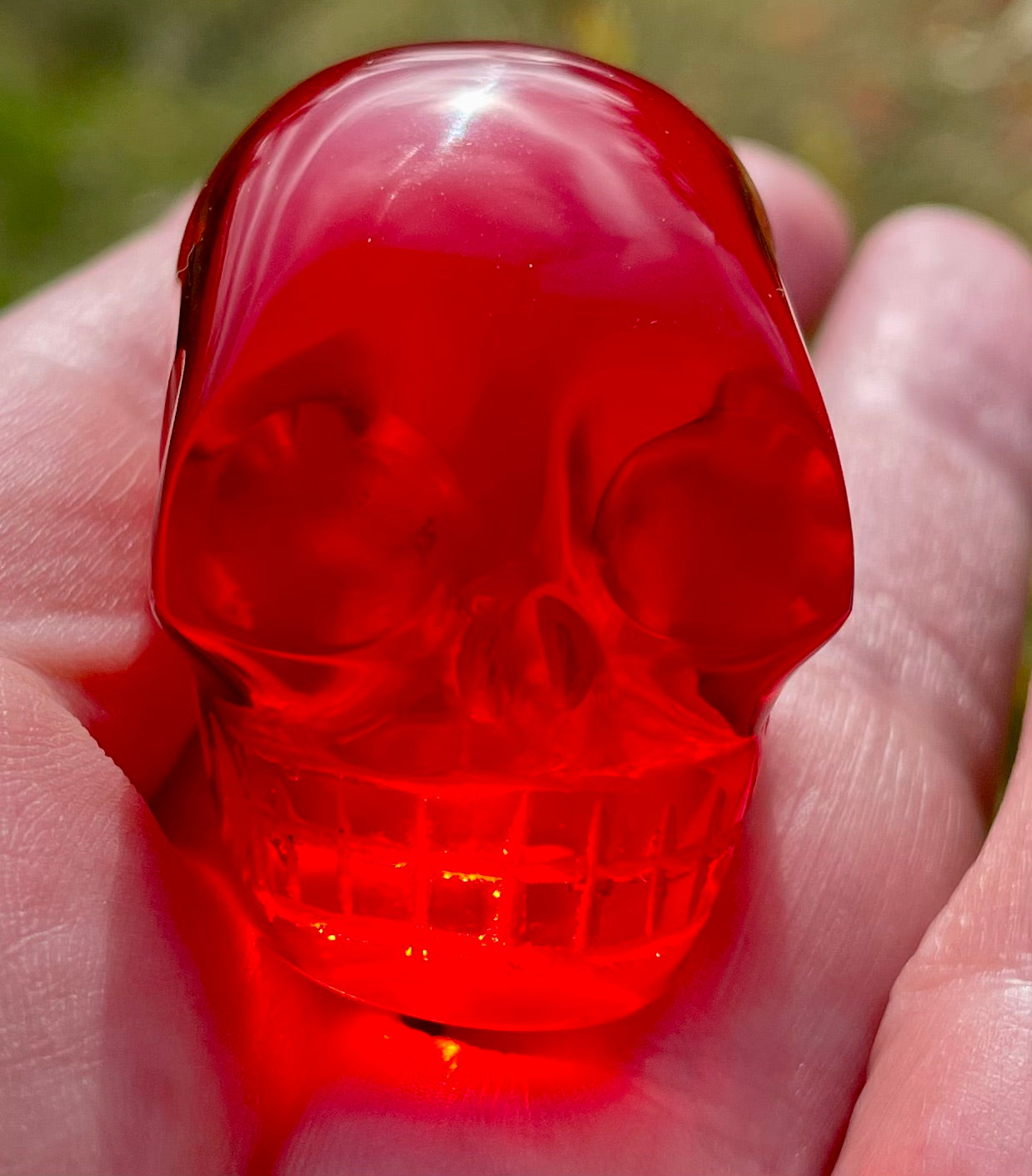 ANDARA onde de forme Crâne cristal Rouge 67 g