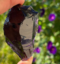 Charger l&#39;image dans la galerie, ANDARA Flamme violette ~ 60 g - mineral monoatomique
