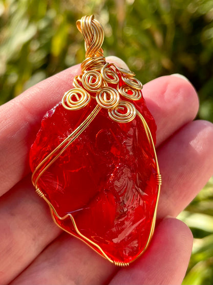 pendentif andara rouge solaire dragon