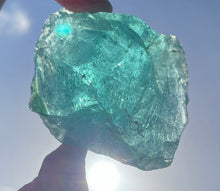 Cargar imagen en el visor de la galería, ANDARA• Africain bleuté ~ 153 g  | minéral afrique . REF BB2
