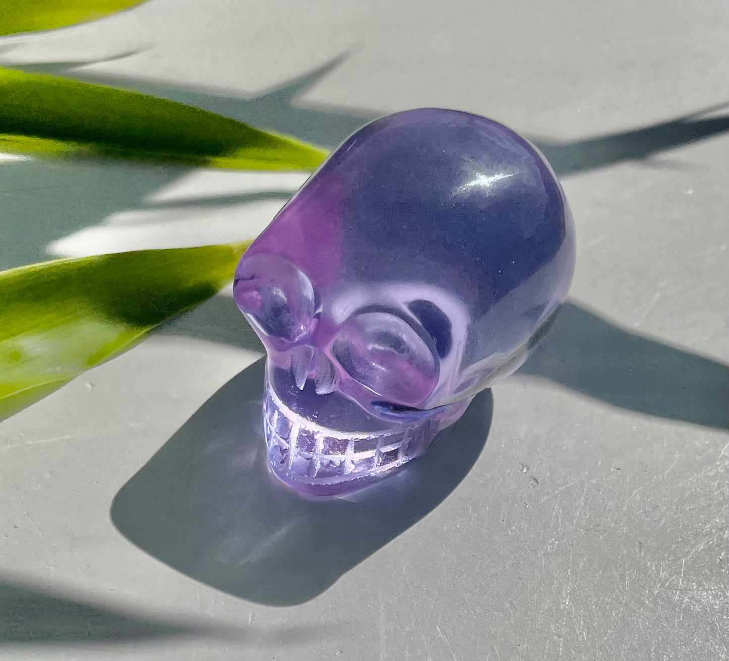 ANDARA onde de forme Crâne cristal Lilac 77 g