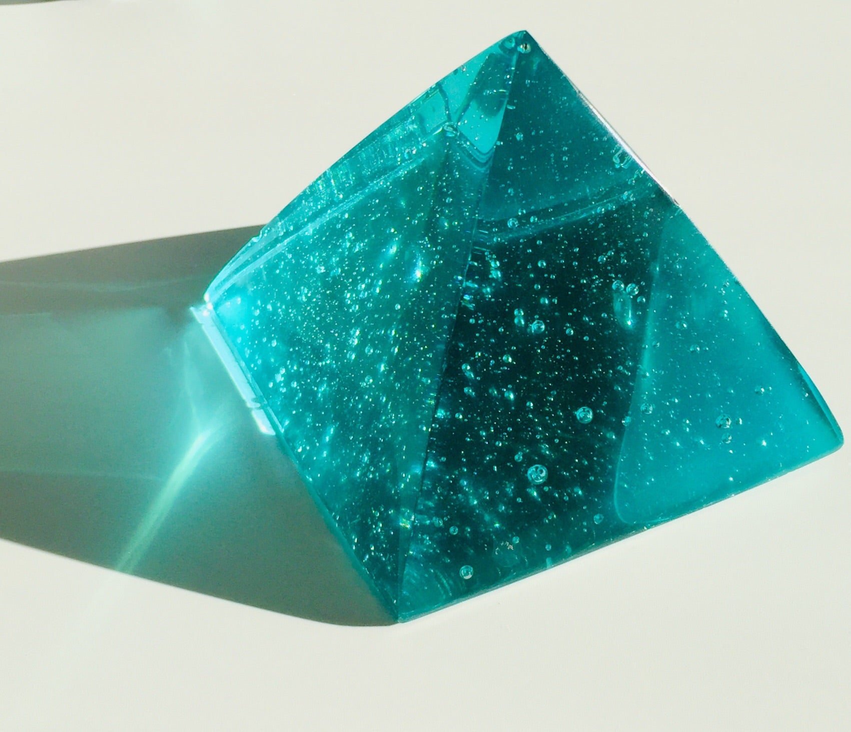 pyramid ANDARA crystal 