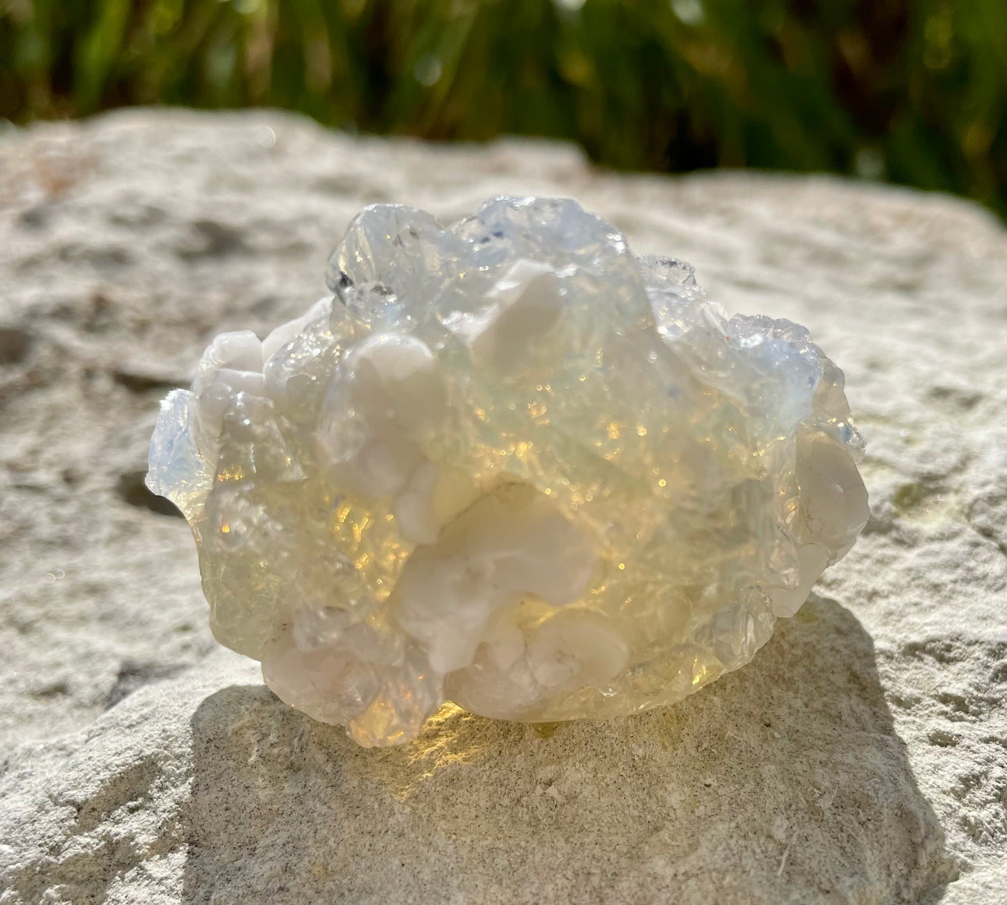 Rare ANDARA Perlé opalescent 68 g ~minéral etherium