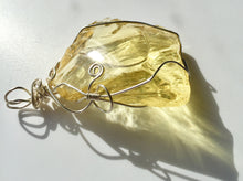 Charger l&#39;image dans la galerie, Pendentif ANDARA Soleil Cosmique 39 g
