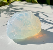Cargar imagen en el visor de la galería, ANDARA Coeur de Licorne opalescent ~ 73 g
